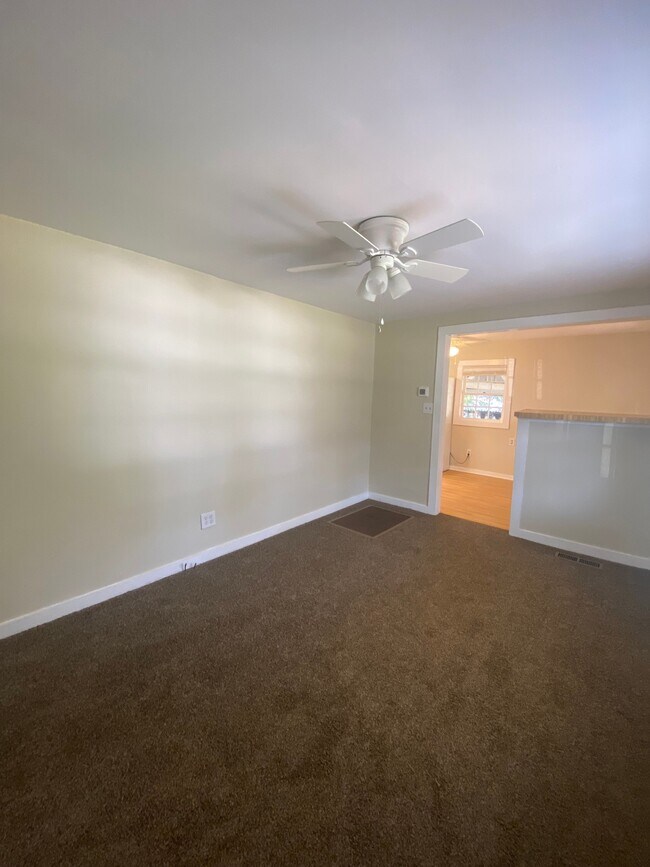 Foto del edificio - 2827 N Walnut St