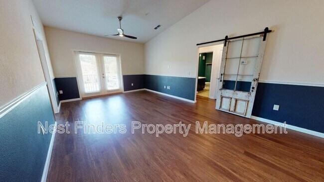 Building Photo - 131 Burnett Ct