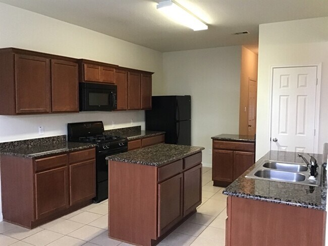 Foto del edificio - 10237 Tate Ct