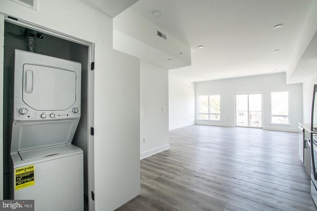 Foto del edificio - 1420 Point Breeze Ave