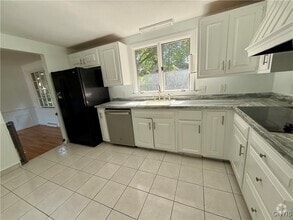 Building Photo - 106 Erregger Rd