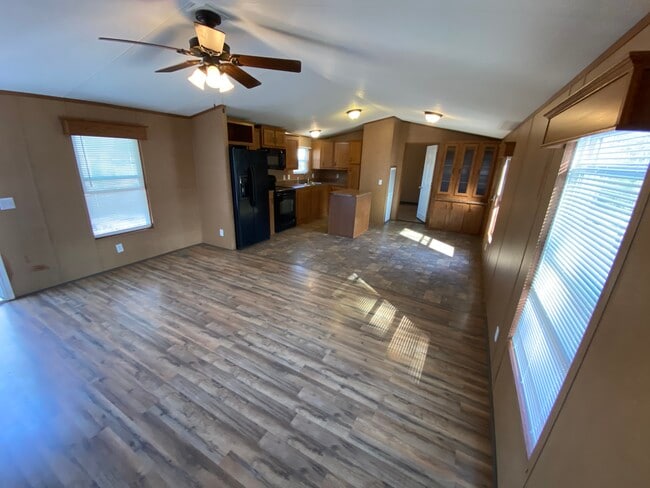 Building Photo - 177 Pine Hill Loop