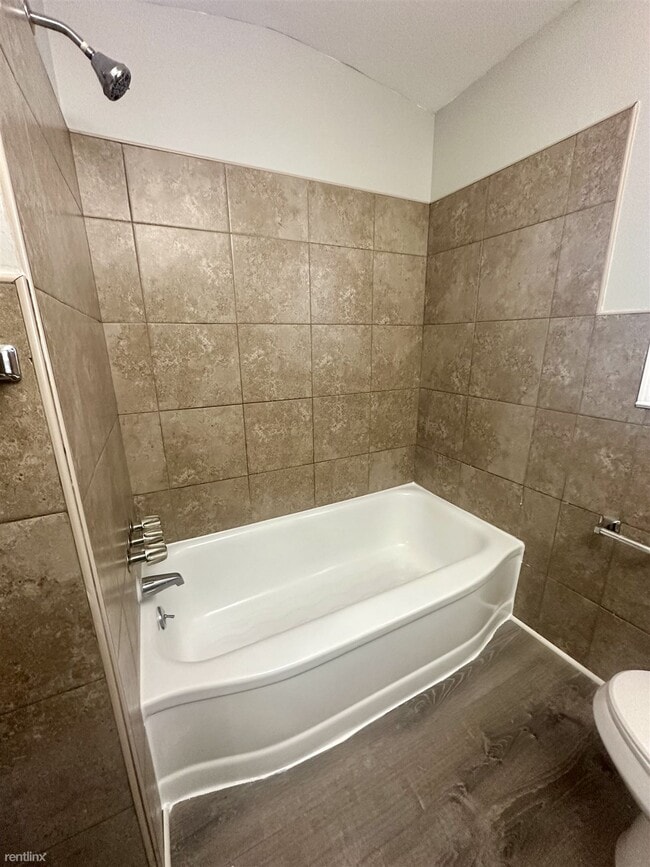 Foto del edificio - 3 br, 1.5 bath House - 1137 Harrison Street