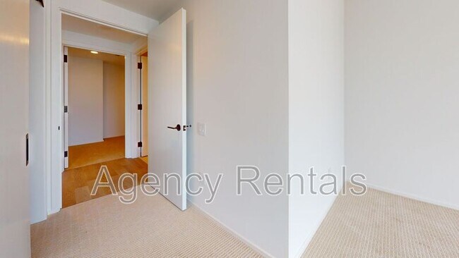 Foto del edificio - 333 Ward Ave