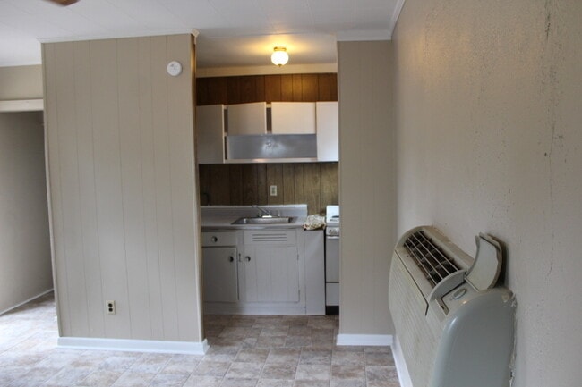 Building Photo - Coming Soon!!!! Cabin in Bonifay, FL