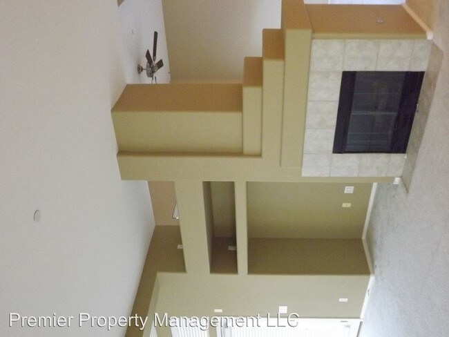 Building Photo - 4 br, 2.5 bath House - 9598 Gondolier St