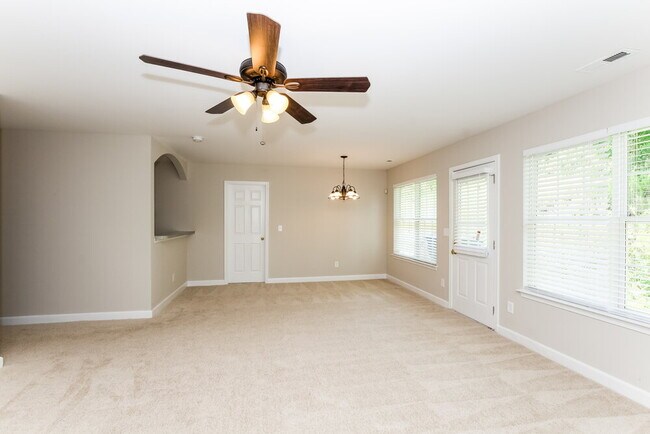 Foto del edificio - 958 Ramsgate Dr SW