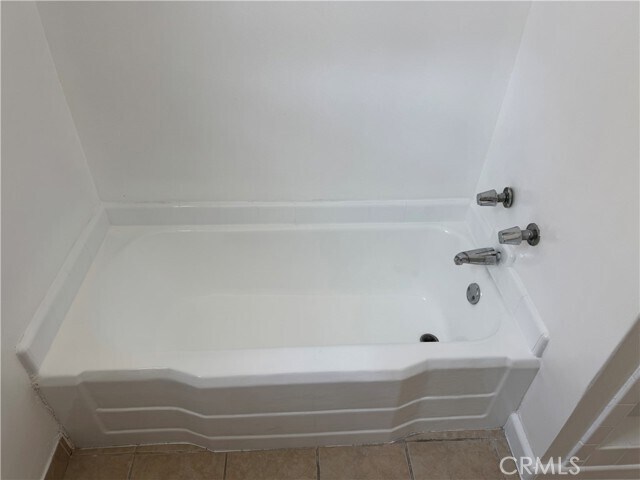 Foto del edificio - 1310 W 89th St