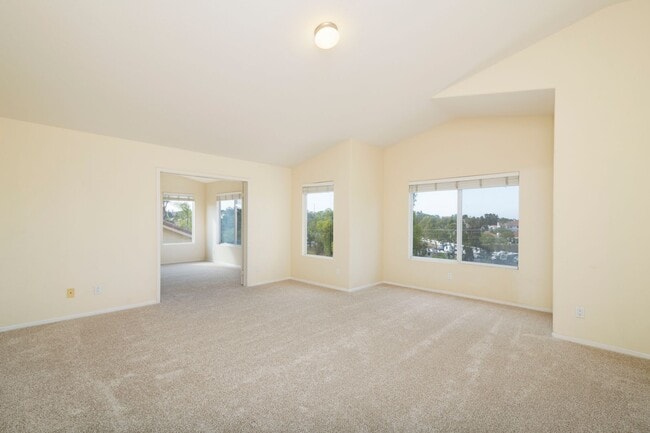 Building Photo - 3829 Via Del Rancho