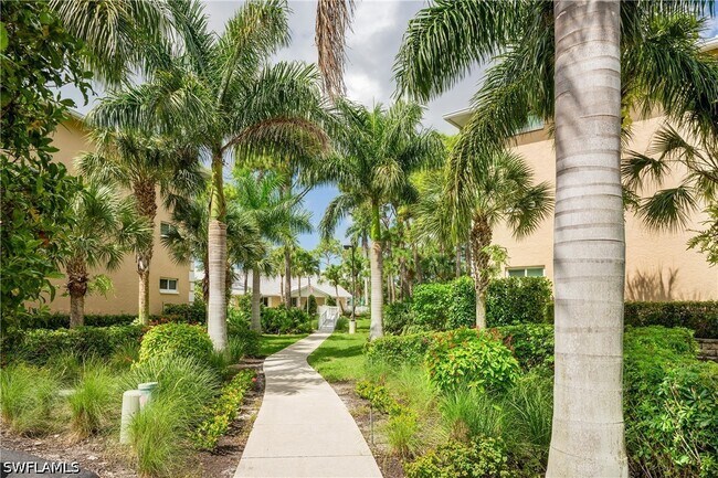 Foto del edificio - 3001 Sandpiper Bay Cir