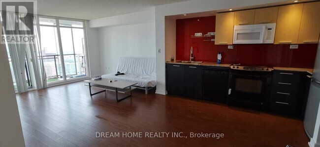 Building Photo - 25-2325 Capreol Ct