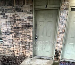 Building Photo - 1408 Arvel Cir