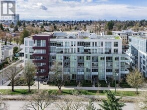 Building Photo - 5077-5077 Cambie St.