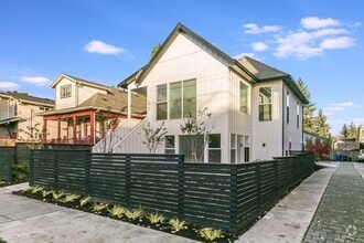 Building Photo - 1414 20th Ave