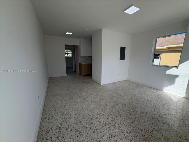 Foto del edificio - 2784 SW 31st Pl