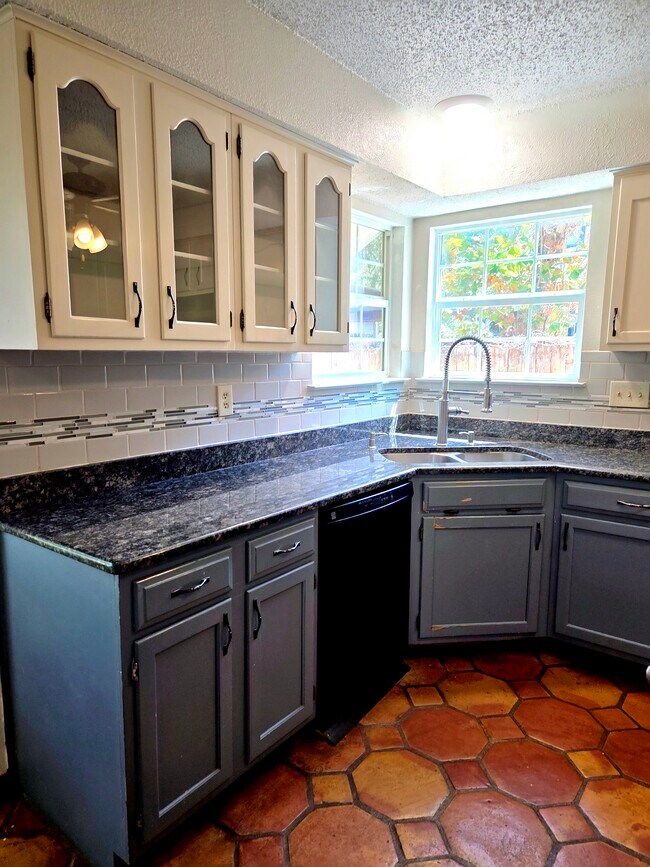 Foto del edificio - 12403 Turtleback Ln