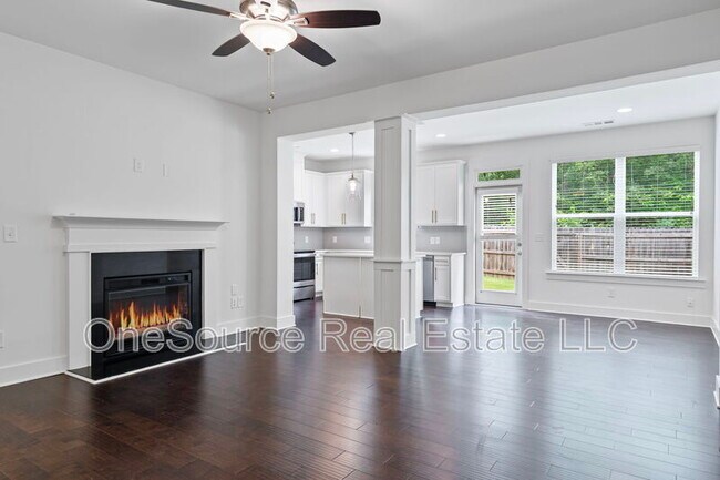 Foto del edificio - 5350 Brooklands Dr