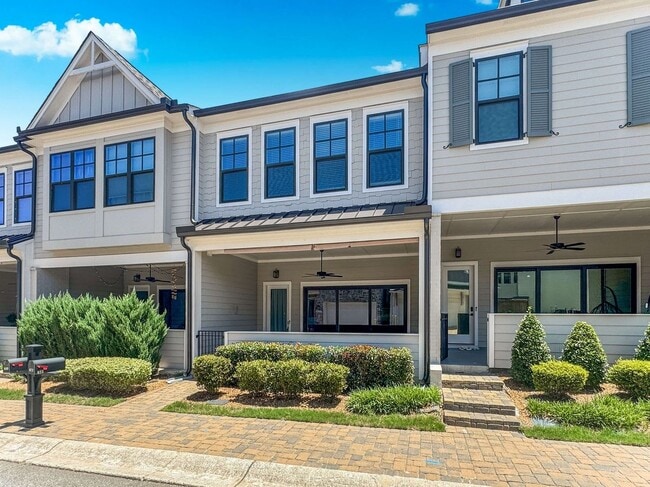 Photo - 671 Stickley Oak Way House