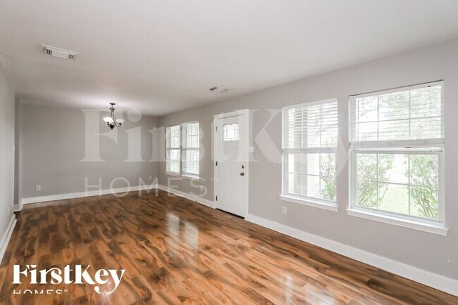 Building Photo - 256 Rolling Brook Drive