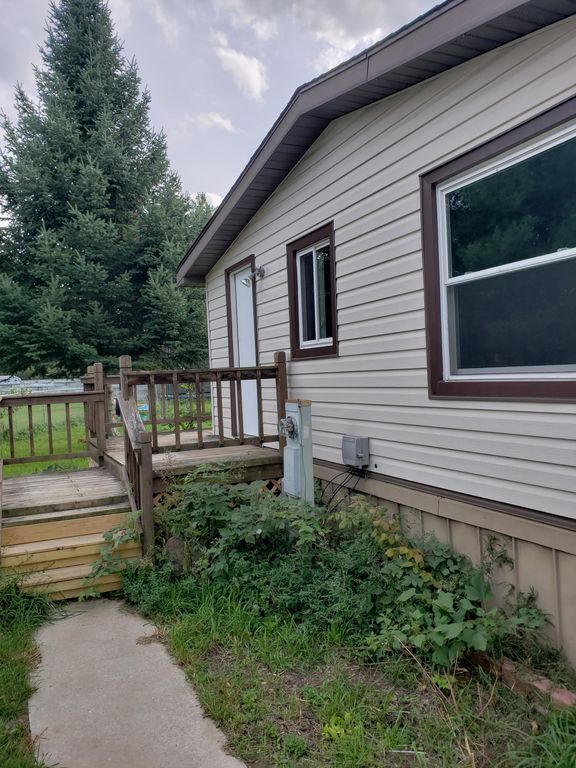 Foto del edificio - 300 Majestic Ct