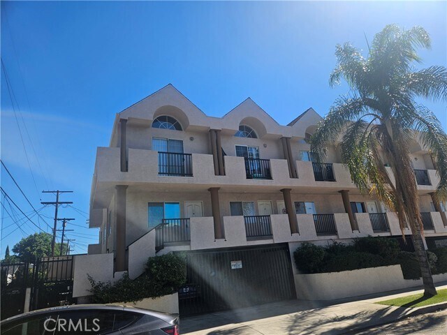 Foto del edificio - 14159 Gilmore St