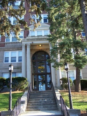 Building Photo - 1820 Commonwealth Ave