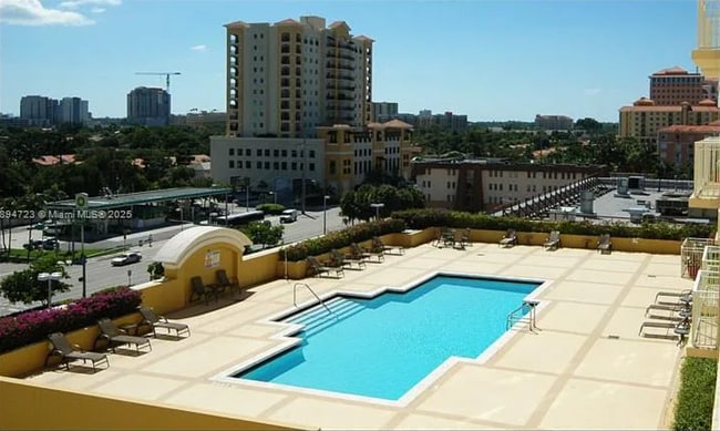 Foto del edificio - 50 Menores Ave