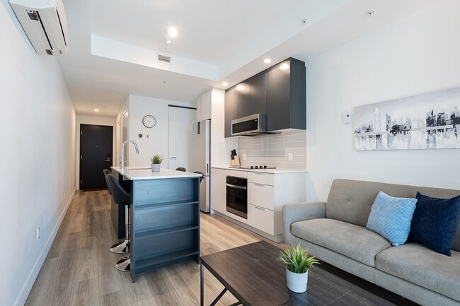 Building Photo - 237 Rue Lucien-L'Allier