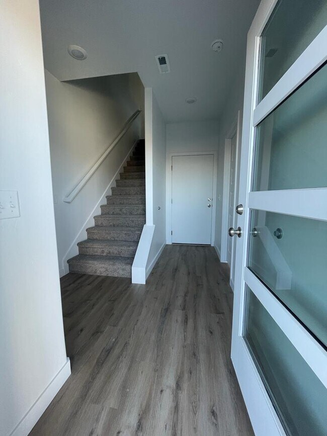 Building Photo - 4574 W Sleepy Willow Ct