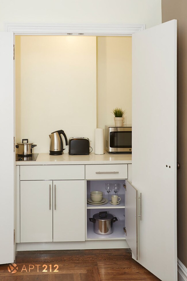 Foto del edificio - 115 E 37th St