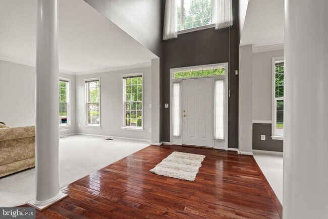 Building Photo - 12310 Houndwood Way