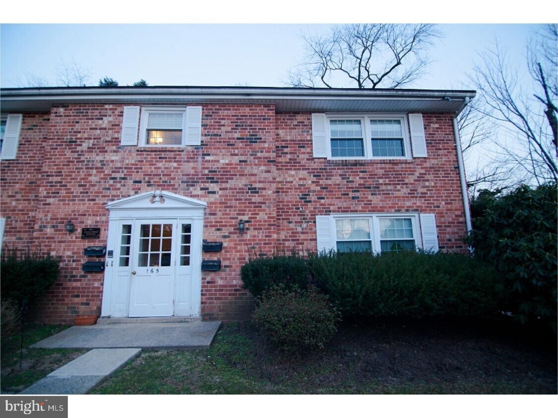 101 Harwicke Rd Unit A, Springfield, PA 19064 Apartment for Rent in
