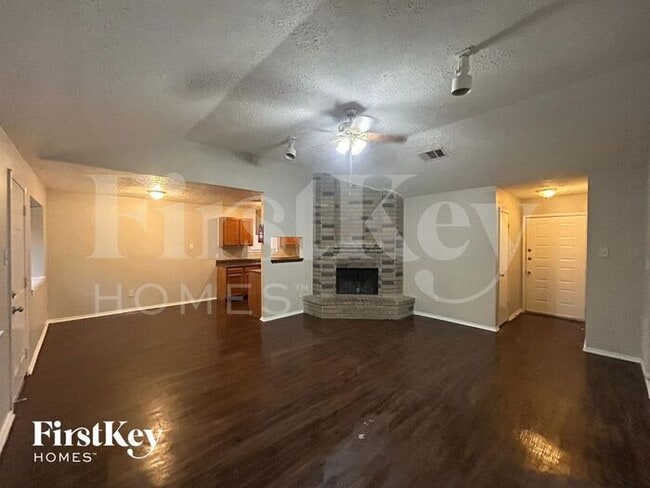 Building Photo - 13526 Hampton Falls Dr