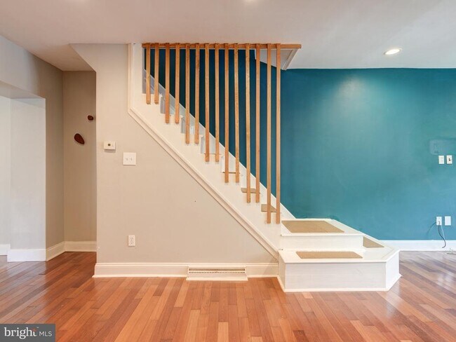 Foto del edificio - 3258 Livingston St