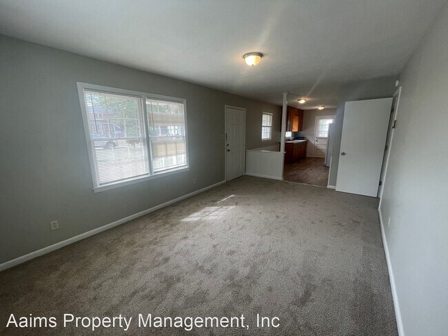 Building Photo - 3 br, 1 bath House - 801 Miller Avenue