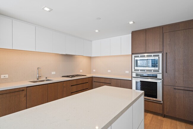 Building Photo - 1388 Kettner Blvd