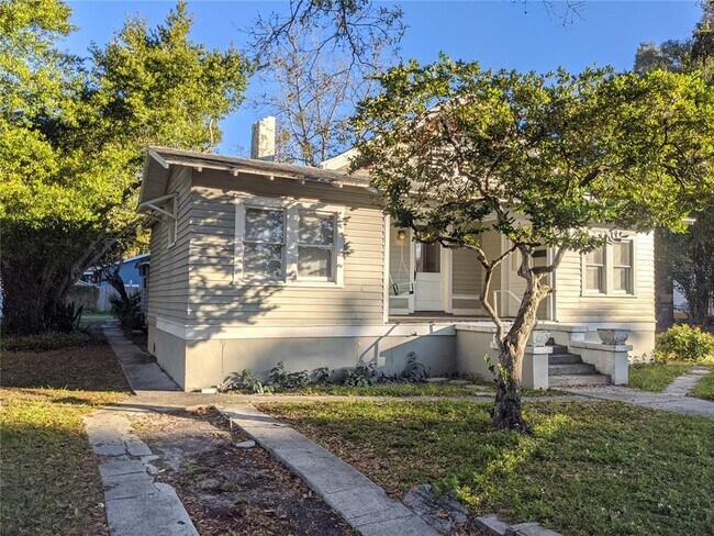 Foto del edificio - 304 E Hanna Ave