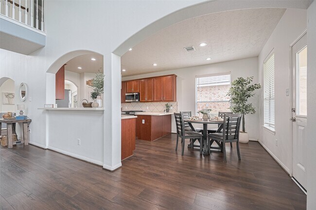 Building Photo - 21506 Avalon Queen Dr