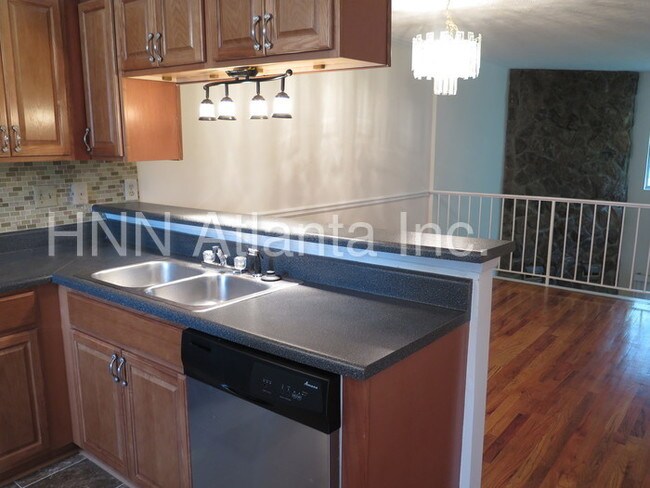 Building Photo - 6661 Witherington Ct NW