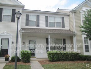 Building Photo - 3237 Mannington Dr