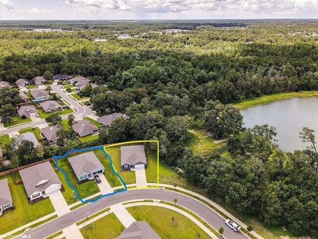 Foto del edificio - 263 Preston Wy