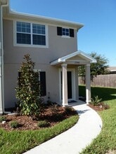 Building Photo - 15943 Stable Run Dr