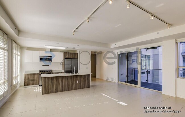 Foto del edificio - 1789 Washington St