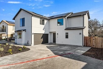 Building Photo - 4755 Racetrack Rd