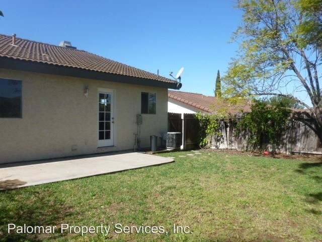 Building Photo - 1264 Soria Glen