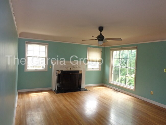 Foto del edificio - Old Portland Bungalow in Roseway