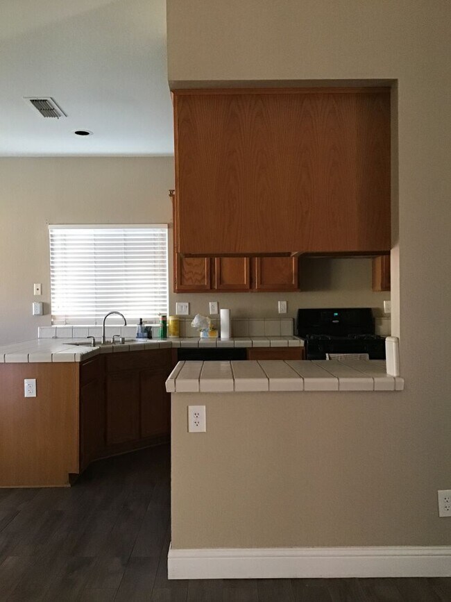 Foto del edificio - 3 Bedroom, 2 Bath Home