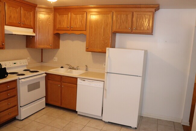 Foto del edificio - 2696 S Preston St