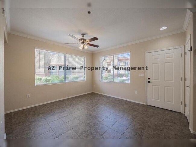Foto del edificio - 2134 E Broadway Rd
