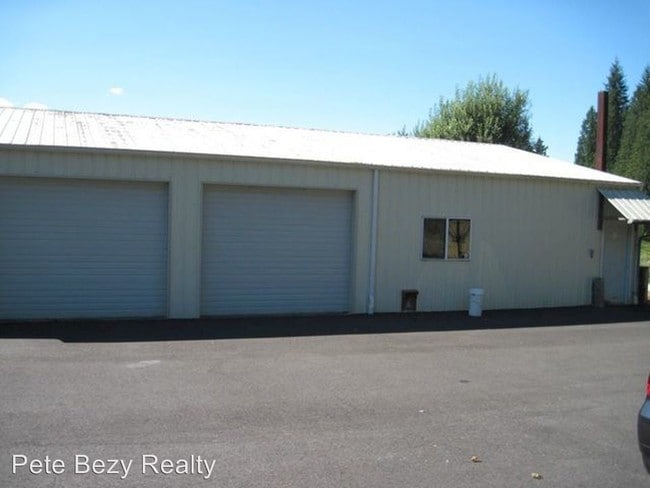Building Photo - 3 br, 2 bath House - 174 Growlers Gulch Rd